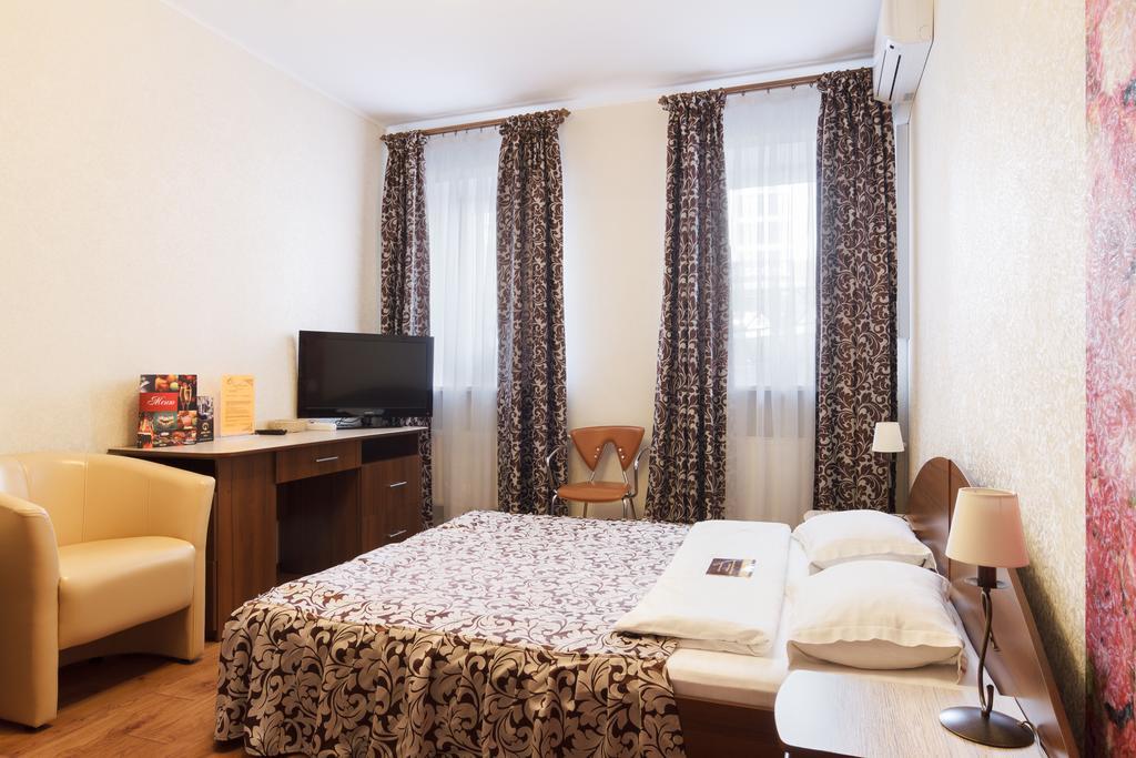 Complimente Guest House Charków Zewnętrze zdjęcie