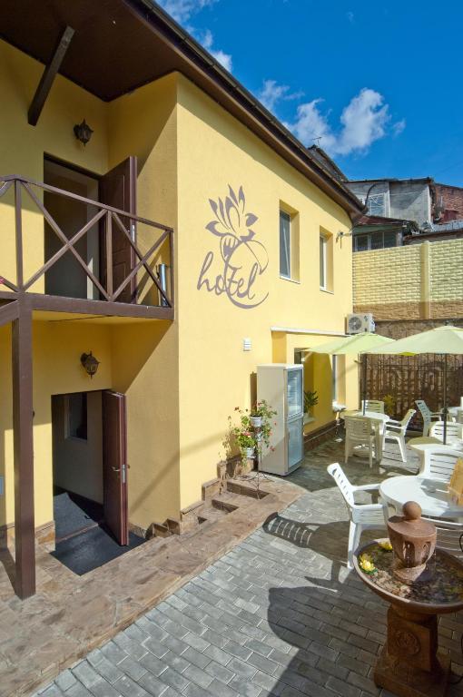 Complimente Guest House Charków Zewnętrze zdjęcie